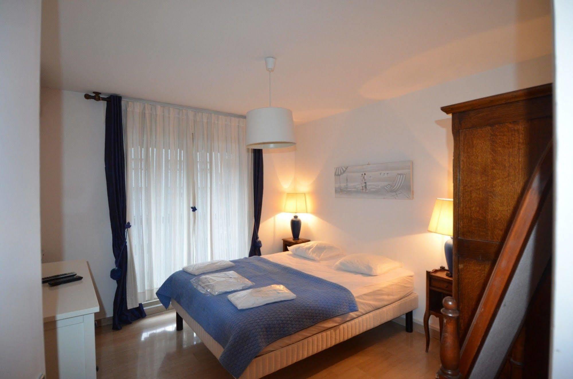 Appartement 6 Personnes Avec Terrasse Le Port Ницца Экстерьер фото