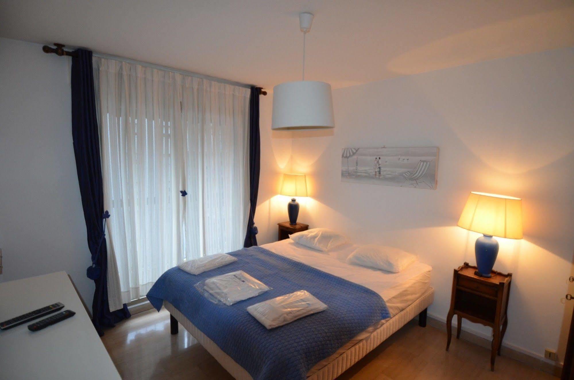 Appartement 6 Personnes Avec Terrasse Le Port Ницца Экстерьер фото