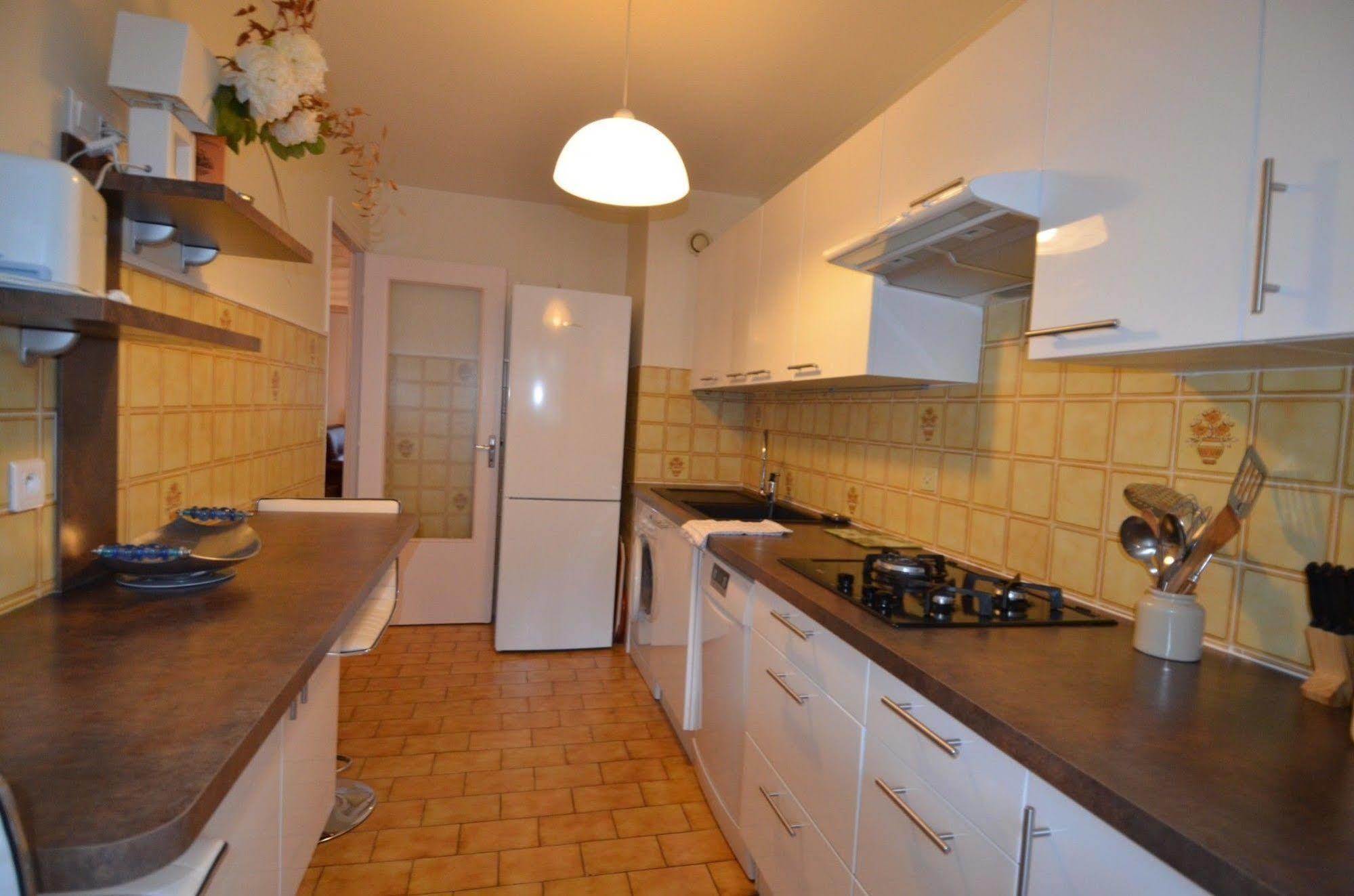 Appartement 6 Personnes Avec Terrasse Le Port Ницца Экстерьер фото